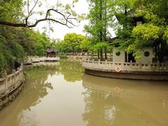 -汇龙潭
