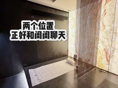 -香港ELEMENTS圆方