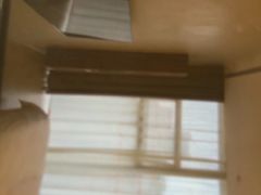 -卡罗酒店(东门晒布地铁站店)