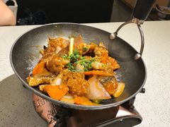 和风三文鱼骨煲-万岁寿司(万国店)