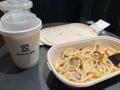烟熏鸡肉佐菌菇意大利扁面-JPG canteen(广州寺右公馆店)