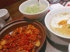 -味上湘菜馆(岳麓山店)