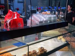 面包甜点陈列柜-六贤记(杭州龙湖滨江天街店)