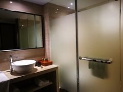 -深圳罗湖东门步行街亚朵X酒店