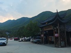 -安吉龙王山峡谷漂流