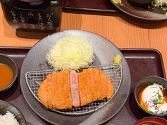 -牛カツ京都勝牛(河原町蛸薬師店)