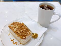 -法桐蛋糕·手作面包(万达公馆店)