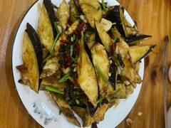 -美顺香食府鱼头老店(雪野湖店)