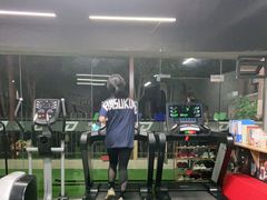 -征成健身连锁私教工作室(九公里店)