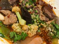 -成都你六姐·牛肉冒菜(城市集市合生汇店)