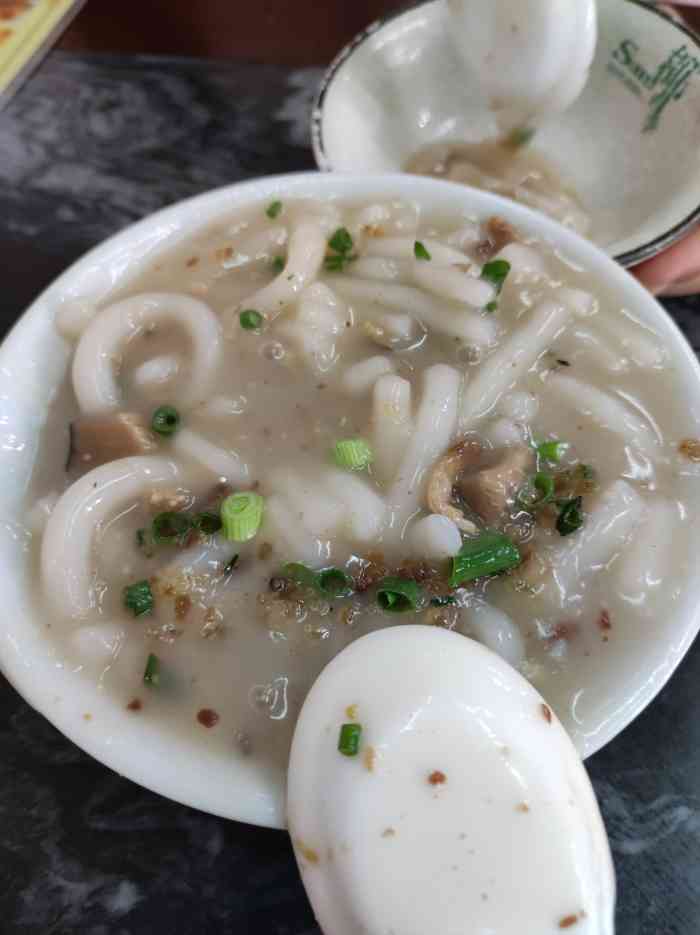 省城濑粉(总店)-"大爱这家的韭菜汤水饺,个大馅多韭菜味足,.