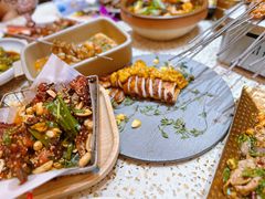 一条大鱿鱼-小董哥烤串·爆汁大油边(故宫店)