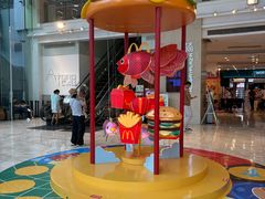 -麦当劳(假日广场店)
