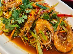 -月亮眼花园餐厅书吧酒吧