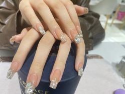 -艾珂·美甲美睫