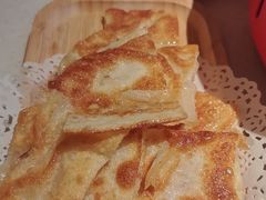 -小鱼小牛(世欧广场店)