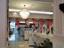 -Bollins波林丝•专研护发中心