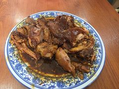 酱卤肘子-菊儿人家·北京胡同菜(南锣鼓巷店)