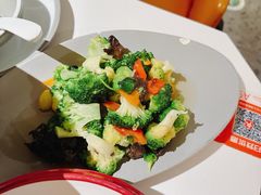 清炒什锦蔬菜-麻六记(新天地店)