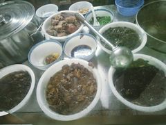 -子潇春庞牛腩粉(三大银行店)