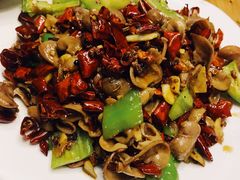麻辣爆鱼肚-范家大院(华为店)