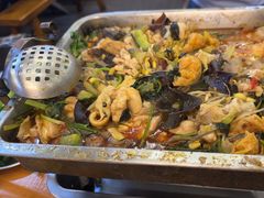 -后街佬·炭火鲜鱼杂(南城店)