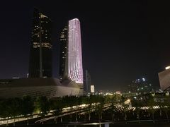 -南京眼步行桥
