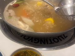 -左庭右院鲜牛肉火锅(金山万达店)