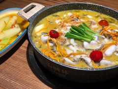 -山城外·非遗酸菜鱼(财富中心店)