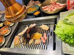 -臻牛烤肉