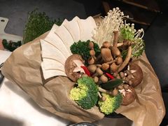 -煲宫猪肚鸡(晶品店)