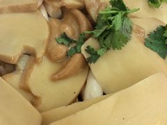 铁板杂菇-莲华素食府