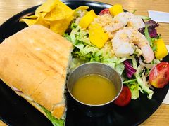 -HELLO 27 意面·沙拉·帕尼尼