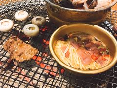 -鑫釜山海鲜烧烤(鑫丰国际店)