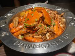 -胖哥俩肉蟹煲(华贸店)