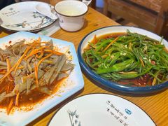 -民食香·腊排骨野生菌美食(木府店)