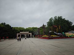 -上海市龙华烈士陵园