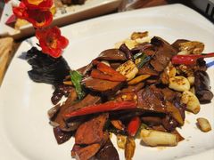 -魏铭鱼头捞饭(晋阳路店)