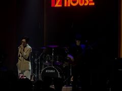 -TZ House音乐现场(来福士中心店)