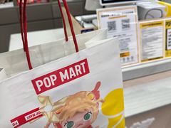 -泡泡玛特POPMART(杭州乐堤港店)