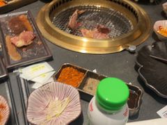 -铭牛烧肉·和牛海鲜自助(高新月牙湖店)