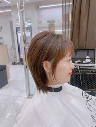 -朗峰专业美发沙龙
