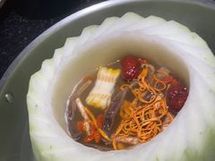 -得意咚瓜·顺德鱼生·冬瓜火锅(深圳首店)