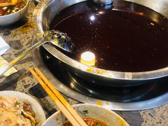 -肖肖酸萝卜鱼火锅(总店)