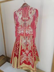 -曼青婚纱礼服馆