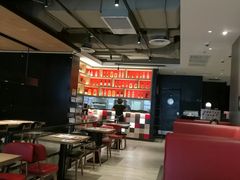 大堂-必胜客(新中纬店)