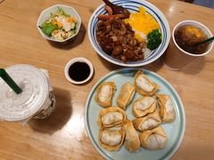 特色生煎馄饨-红小满休闲餐厅(十全街店)