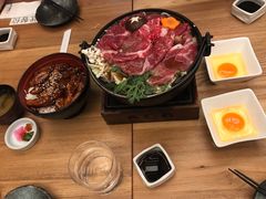 雪花牛肉寿喜锅-隐泉之语日式料理(王府中环店)