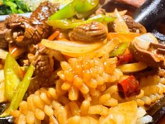 -老码头黑皮肘子锅包肉(赣水路店)