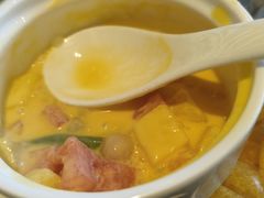 -大中华希尔顿酒店-念自助餐·嗨啤·小龙虾